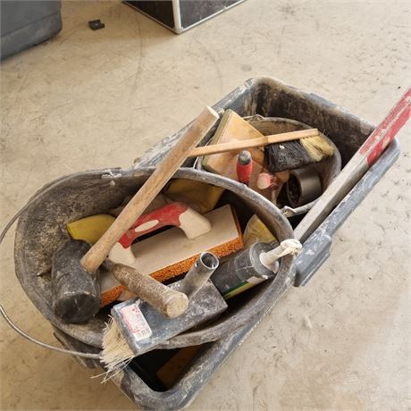 Posten Handwerkzeug + Schuttwannen + Kübel - ID: 43-SME